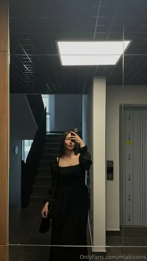 Miakissms OnlyFans Leaked Free Thumbnail Picture - #Eh44m10F3N