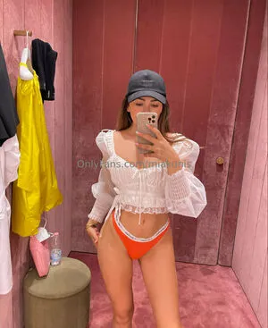 Miakunis OnlyFans Leaked Free Thumbnail Picture - #hkETBi5Zwi