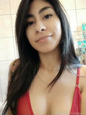 Mialopez7 OnlyFans Leaked Free Thumbnail Picture - #7m040HoCdJ