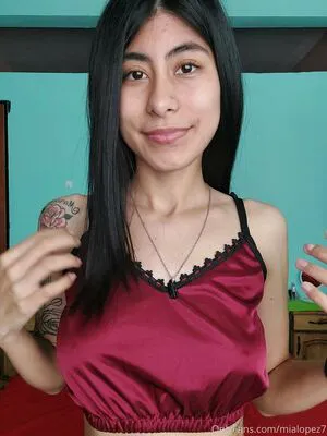 Mialopez7 OnlyFans Leaked Free Thumbnail Picture - #Cq49nrDTck