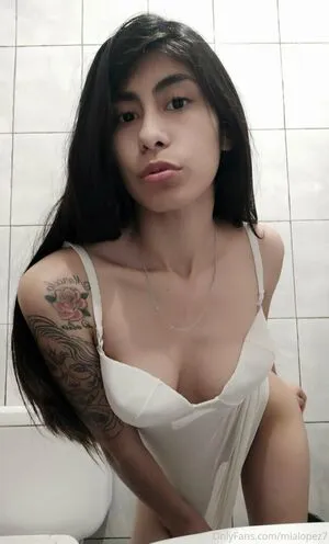 Mialopez7 OnlyFans Leaked Free Thumbnail Picture - #obeFhYIo2P