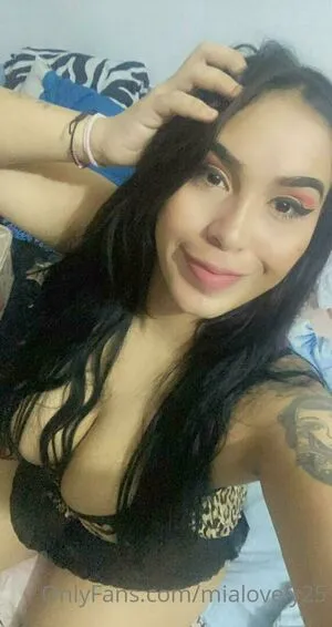 Mialovely25 OnlyFans Leaked Free Thumbnail Picture - #9Bh2ysBtNd