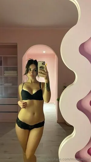 Miamaeeee OnlyFans Leaked Free Thumbnail Picture - #H5wjSnhKZW