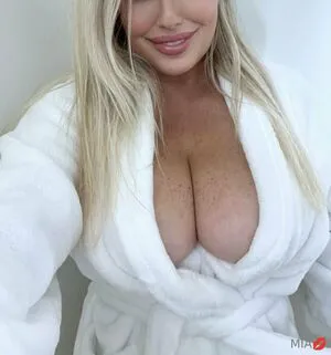 Miamartin OnlyFans Leaked Free Thumbnail Picture - #2rkwa9TpfE