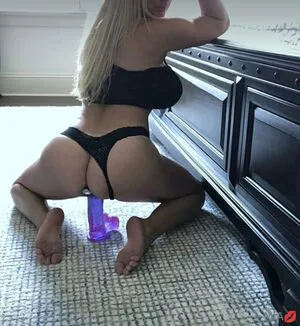 Miamartin OnlyFans Leaked Free Thumbnail Picture - #L1lLGc8g3a