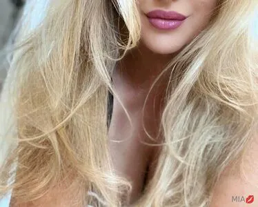 Miamartin OnlyFans Leaked Free Thumbnail Picture - #YtpeDTnr3a