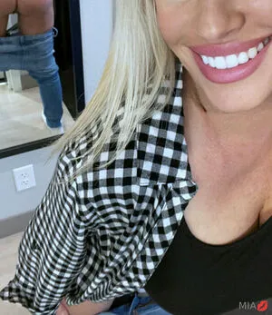 Miamartin OnlyFans Leaked Free Thumbnail Picture - #y5hBriauC1