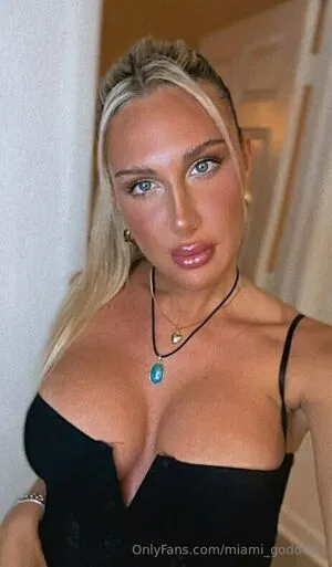 Miami Goddess OnlyFans Leaked Free Thumbnail Picture - #SpwTglUoxD