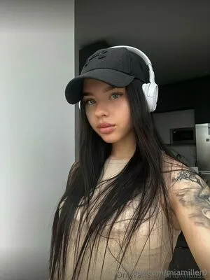Miamiller0 OnlyFans Leaked Free Thumbnail Picture - #bh9LOroc5s