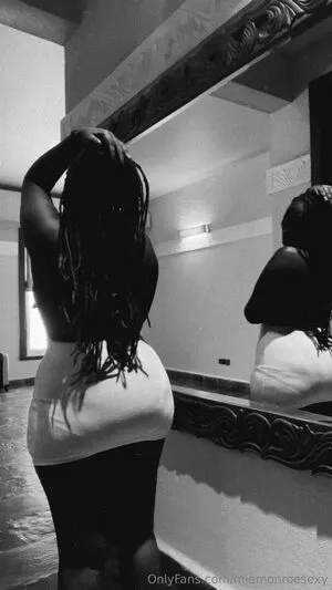 Miamonroesexy OnlyFans Leaked Free Thumbnail Picture - #dK0LsGeE6p