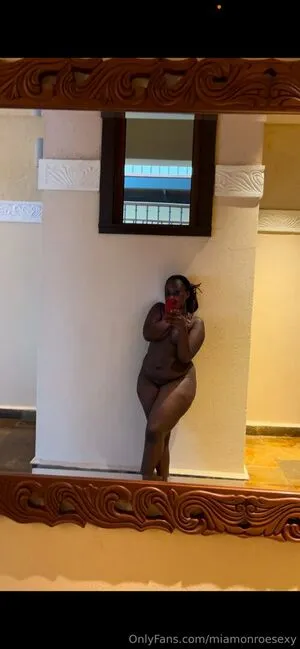 Miamonroesexy OnlyFans Leaked Free Thumbnail Picture - #uiEccDbFFx