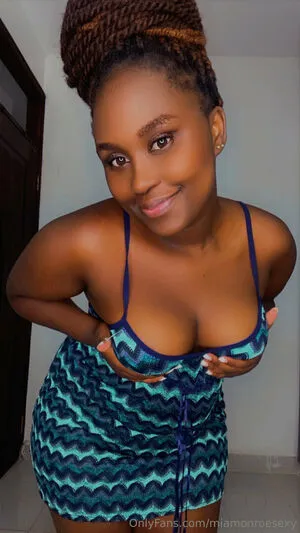 Miamonroesexy OnlyFans Leaked Free Thumbnail Picture - #wQjccvxWv1
