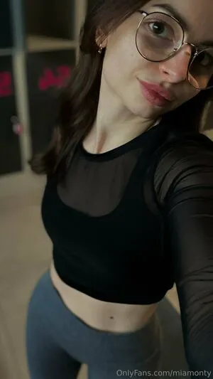 Miamontyy OnlyFans Leaked Free Thumbnail Picture - #0U5su98ZtU
