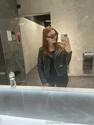 Miamoonvibe OnlyFans Leaked Free Thumbnail Picture - #ZS7FCQphZR