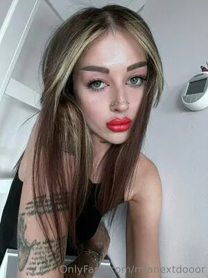 Mianextdooor OnlyFans Leaked Free Thumbnail Picture - #VXt2KK6g97