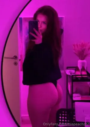 Miapeachzz2 OnlyFans Leaked Free Thumbnail Picture - #AXvJr3OXjw