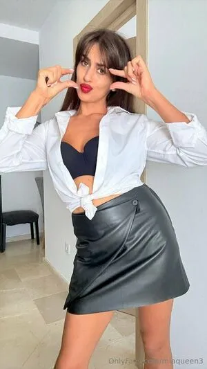 Miaqueen3 OnlyFans Leaked Free Thumbnail Picture - #W4Vje7EE2e