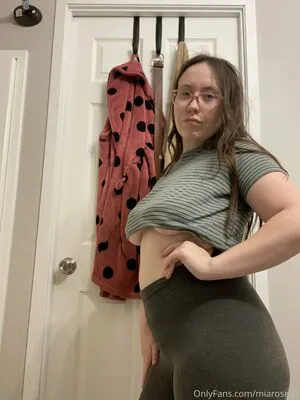 Miarose81 OnlyFans Leaked Free Thumbnail Picture - #39kzZj7EWj