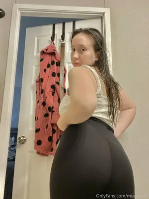Miarose81 OnlyFans Leaked Free Thumbnail Picture - #k7pQqfkwi1