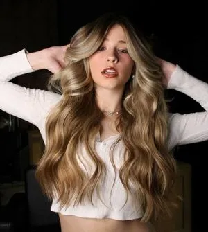 Miaschaefer21 OnlyFans Leaked Free Thumbnail Picture - #24MvAB8mdZ