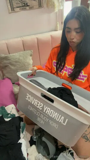 Miaumiloucb OnlyFans Leaked Free Thumbnail Picture - #USu5mVJ0b4