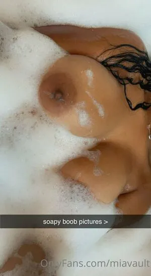 Miavault OnlyFans Leaked Free Thumbnail Picture - #AiaqMZNbY9