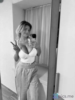 Miaxmoore OnlyFans Leaked Free Thumbnail Picture - #R9GwOa61RW