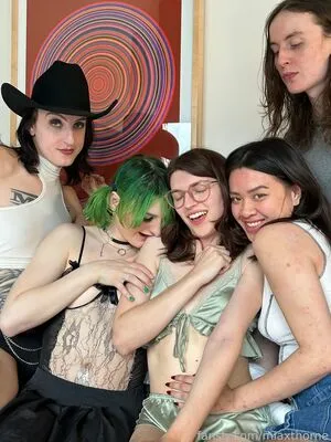 Miaxthorne OnlyFans Leaked Free Thumbnail Picture - #cSgibs0ck5