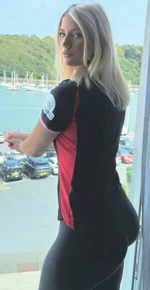 Mic D Up Issy OnlyFans Leaked Free Thumbnail Picture - #MzW148UsSA