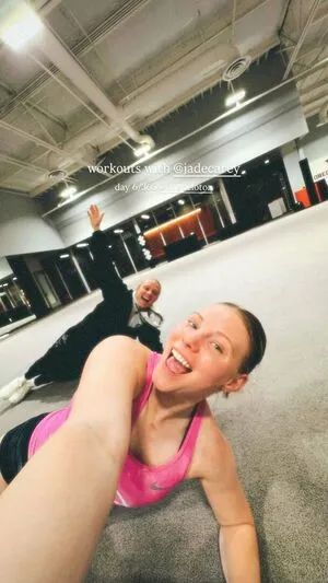 Mic D Up Issy OnlyFans Leaked Free Thumbnail Picture - #YEV96kF3LN