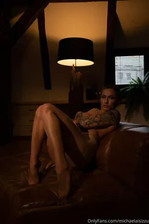 Michaela Isizzu OnlyFans Leaked Free Thumbnail Picture - #bXKdxqqEiO
