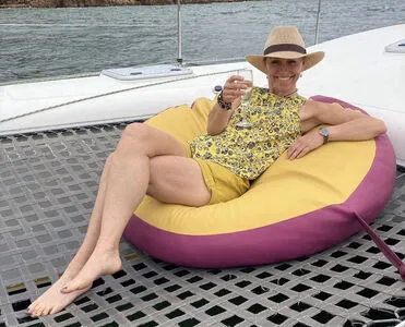 Michaela Strachan Swimming OnlyFans Leaked Free Thumbnail Picture - #3NoEmTHnBp
