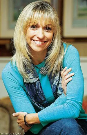 Michaela Strachan Swimming OnlyFans Leaked Free Thumbnail Picture - #E2aujWxKo5