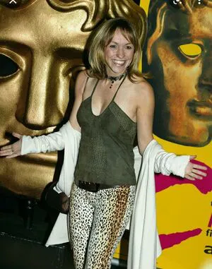 Michaela Strachan Swimming OnlyFans Leaked Free Thumbnail Picture - #fdHfnsNULd