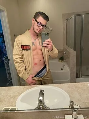 Michaelcass91 OnlyFans Leaked Free Thumbnail Picture - #MmEsVmcsn5