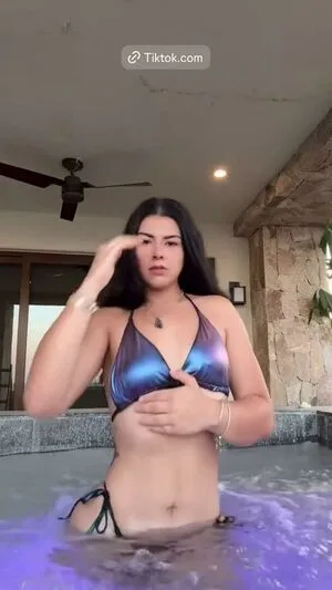 Michcid OnlyFans Leaked Free Thumbnail Picture - #RhIIDGMozW