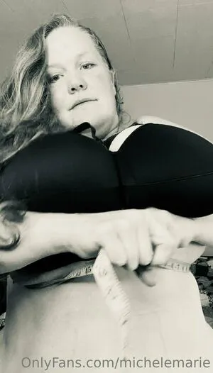 Michelemarie OnlyFans Leaked Free Thumbnail Picture - #3Yk1h73uCz