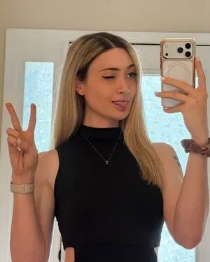 Michelle Alter OnlyFans Leaked Free Thumbnail Picture - #4jSdq6yglW
