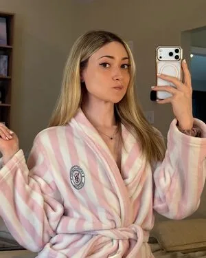 Michelle Alter OnlyFans Leaked Free Thumbnail Picture - #uw1yxpWzP7