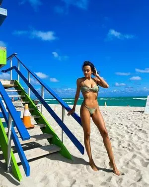 Michelle Bassetti OnlyFans Leaked Free Thumbnail Picture - #OtUSnci4kw