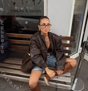 Michelle Cll OnlyFans Leaked Free Thumbnail Picture - #eb9M1stoel