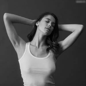 Michelle Ellyse Schlaman OnlyFans Leaked Free Thumbnail Picture - #L8OCso4vap