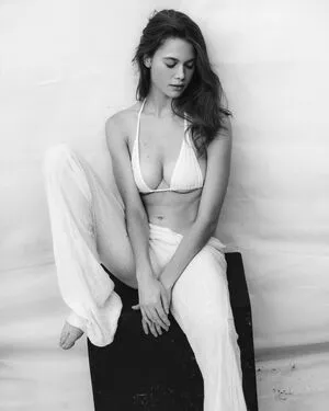 Michelle Ellyse Schlaman OnlyFans Leaked Free Thumbnail Picture - #aKlxVCMUvH
