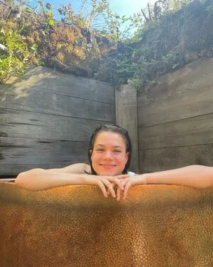 Michelle Ellyse Schlaman OnlyFans Leaked Free Thumbnail Picture - #gtzt653Sje