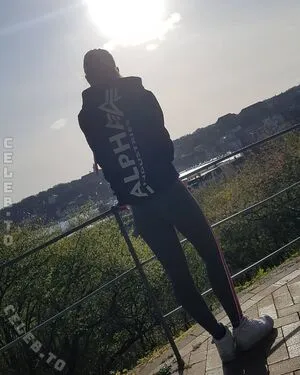 Michelle Hansen OnlyFans Leaked Free Thumbnail Picture - #eF4AMowiS2