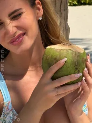 Michelle Hartmann OnlyFans Leaked Free Thumbnail Picture - #9HzCWWSfPx