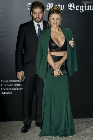 Michelle Hunziker OnlyFans Leaked Free Thumbnail Picture - #1LFw76RDBz