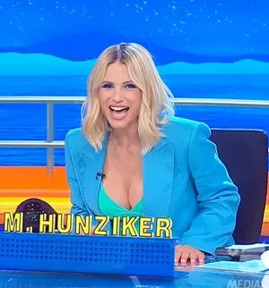 Michelle Hunziker OnlyFans Leaked Free Thumbnail Picture - #HWTLDAYoRA