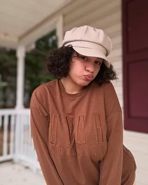 Michelle Jones OnlyFans Leaked Free Thumbnail Picture - #P2WUL4iSoL