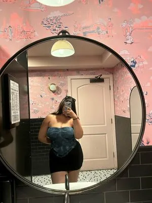 Michelle M23 OnlyFans Leaked Free Thumbnail Picture - #5GfKuAv3m3